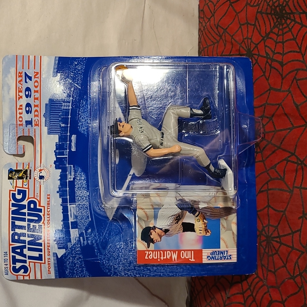 052326 1997 Starting Lineup Tino Martinez MLB New York Yankees Action Figure w/